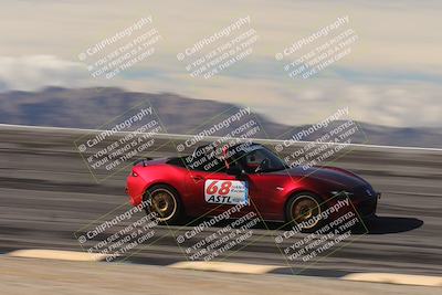 media/Jan-04-2026-SCCA SD (Sun) [[defc442887]]/3-Intermediate 2 group/Session 2 Bowl Speed Pans/